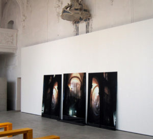 «2020»: Werke von Reto Emch im Haus der Kunst Solothurn. (Fotos: Eva Buhrfeind)