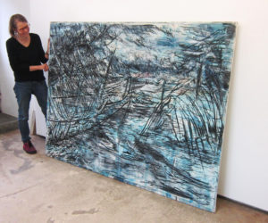 Stephanie Grob 2024 in der Galerie Rössli in Balsthal. (Foto: Eva Buhrfeind)